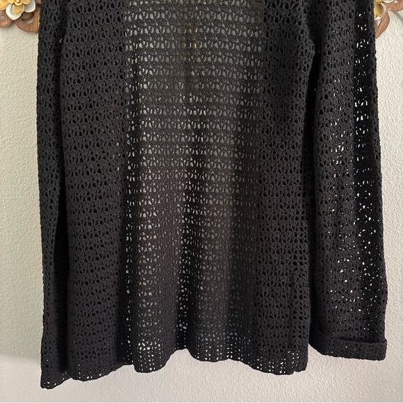 I.E. Vintage Womens Black Crochet Long Sleeve Button Front Cardigan Size Medium - Picture 8 of 8